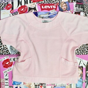 Vintage 80s 90s Light Tie Dye/Bleached PiBa Sporty Top, 2 Pockets, Baby Pink Crew Neck Sporty Tops, Size Large