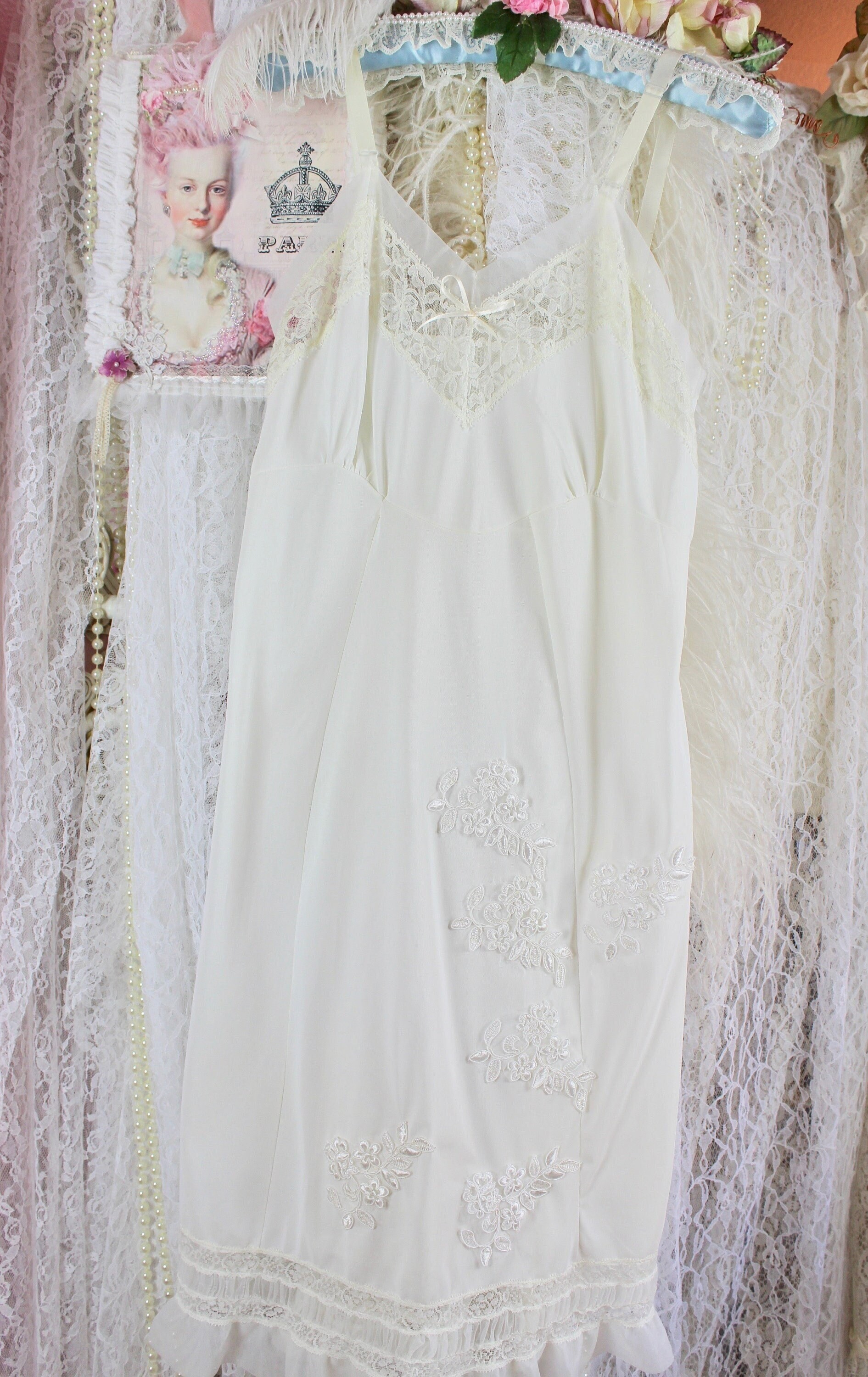 Vintage 60s Charmode Romantic Lingerie Cream Lace Slip, Upcycled Embroidered Applique, Ruffle Lace, Nylon, USA, Size Small/Medium