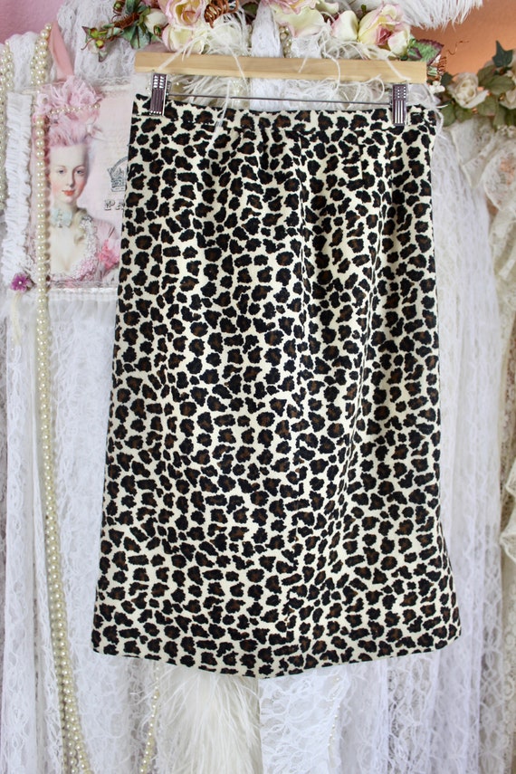 Vintage 50s Leopard Skirt Animal Print Skirts 100 Pure Wool Full Lining Below the Knee Length Size Zipper Waist 28 Etsy