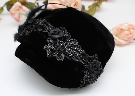 Vintage 50s 60s Fancy Black Velvet Hat, Fascinato… - image 2