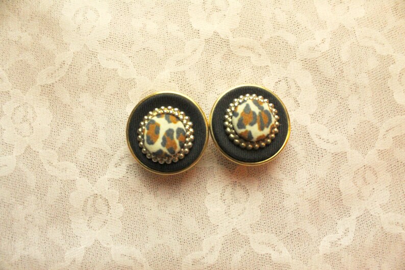 Vintage 80/'s Leopard Clip on Earrings