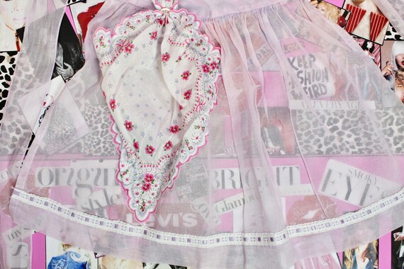 Vintage 60s 70s Beautiful Pink Floral Half Apron, Lovely Half Aprons, Kitchen Aprons, Size Medium View 3