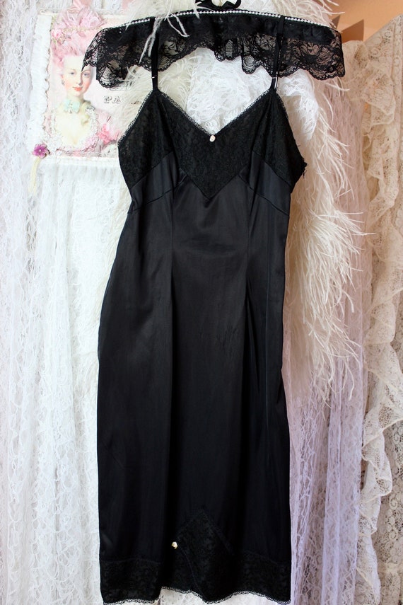 Vintage Beige Applique Design A-line Lace Short Tiered Party Dress Homecoming Dresses, DP5970