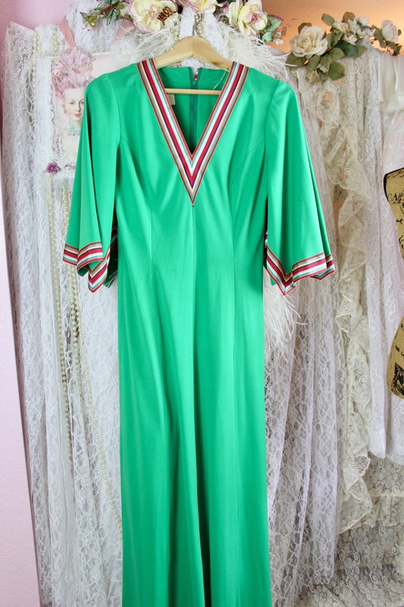 Vintage 70s Classic Green Long Maxi Dress, Colorfu