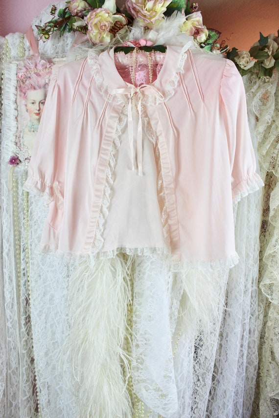 Vintage 40s 50s Lovely Baby Pink Bed Jacket, BabyD
