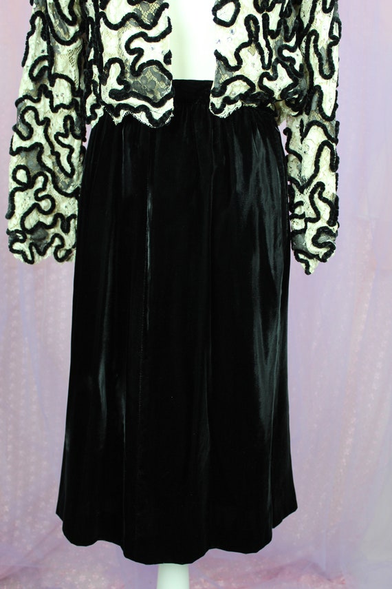 Vintage 70s 80s Black Velvet Long Skirt, Union La… - image 3