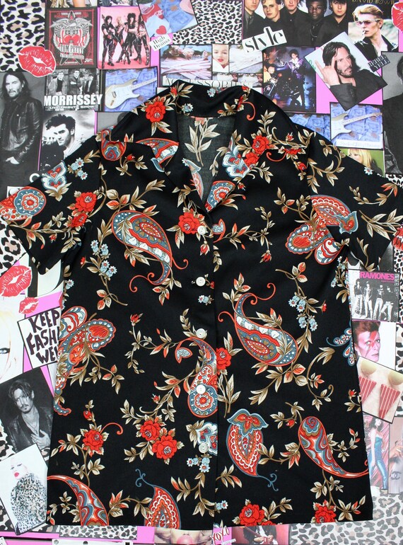 Vintage Floral Short Sleeve Top