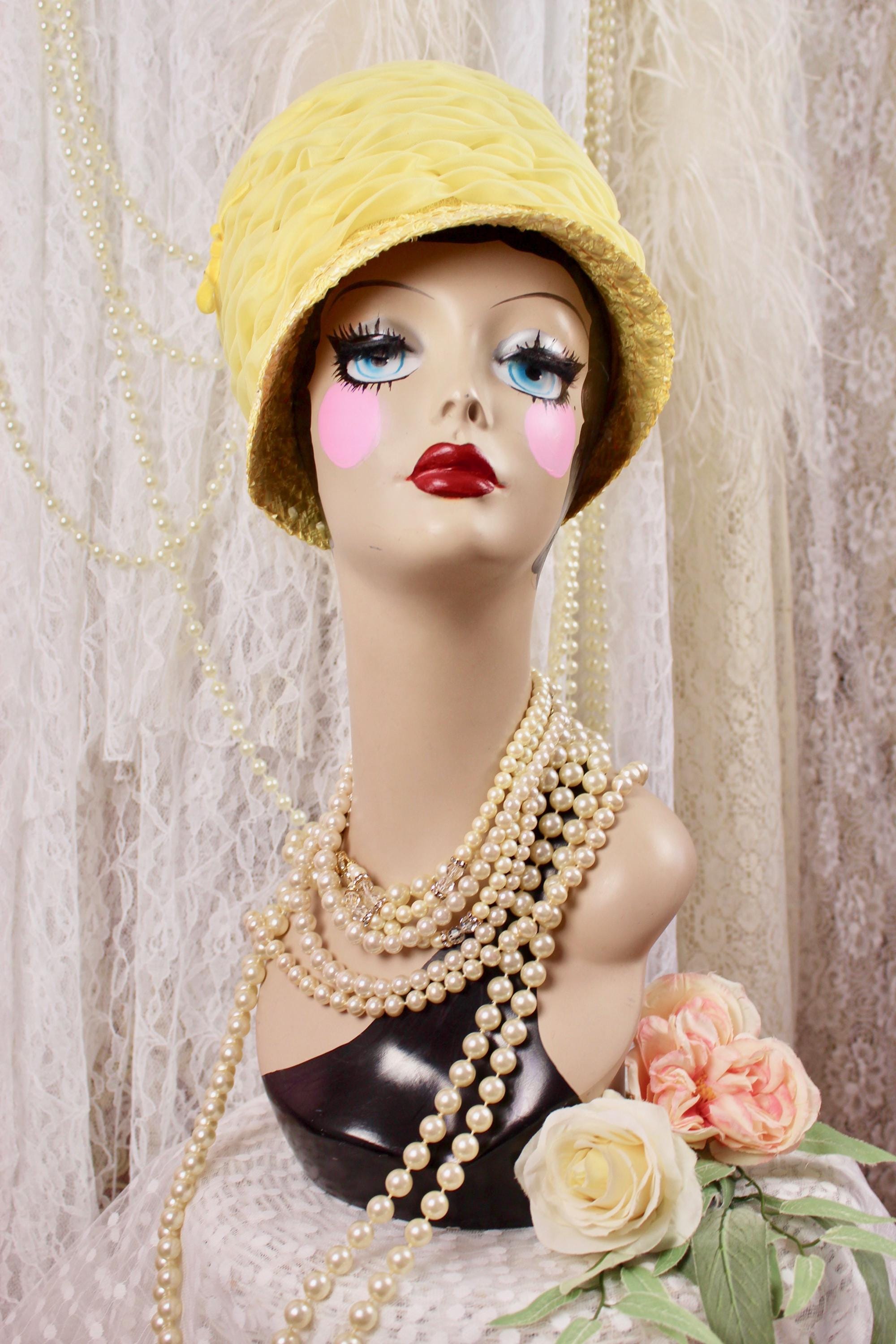 Vintage Union Made the Paris Boutique Yellow Hat Patou | Sailor hat in cotton-blend tweed main image 3