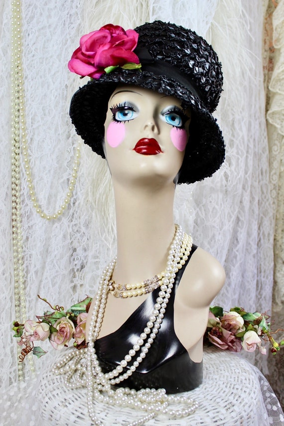 Vintage 60s Sears Millinery Black Raffia Cloche Hat, Rose  display picture 3