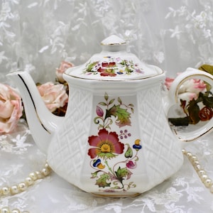 théière à motif floral Windsor Sadler, vintage des années 60 et 70, motifs de tissage latéral, cottage, bordures dorées, théière à thé/café, porcelaine, fabriquée en Angleterre