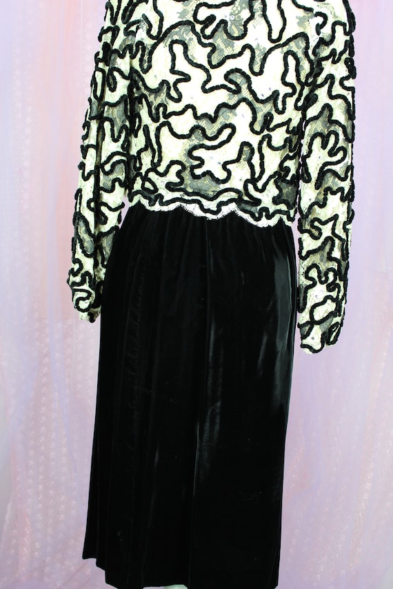 Vintage 70s 80s Black Velvet Long Skirt, Union La… - image 7