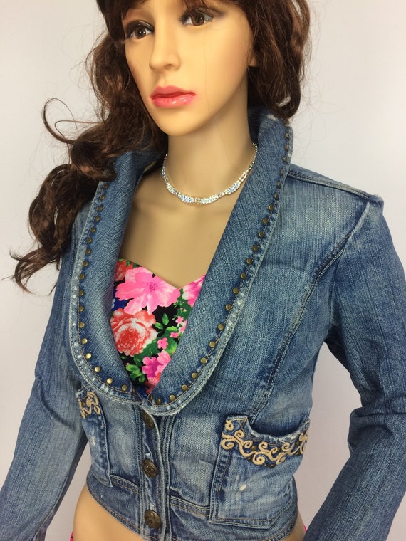 Update more than 95 guess denim trucker jacket latest