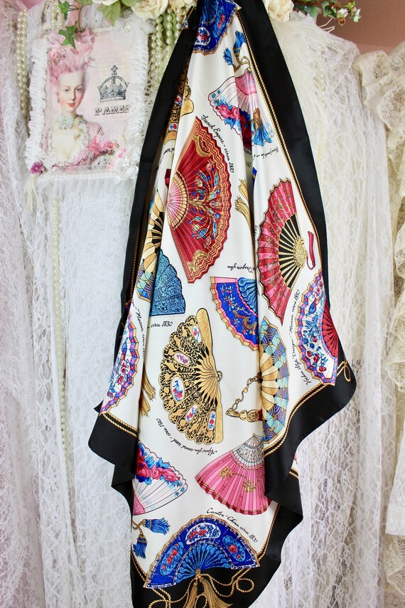 Vintage 90s Beautiful World Fans Scarf, Made in It