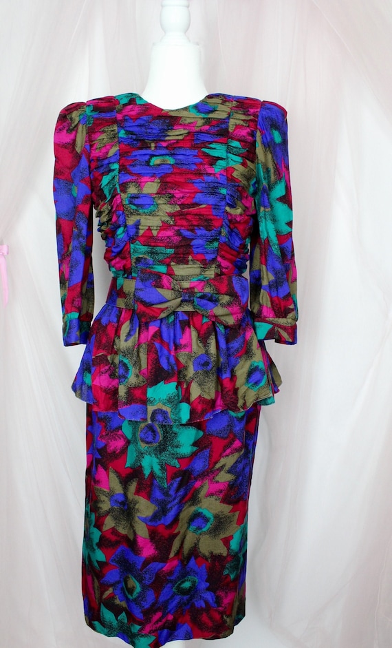 Vintage 80's Colorful Floral Abstract 2 Piece Skir