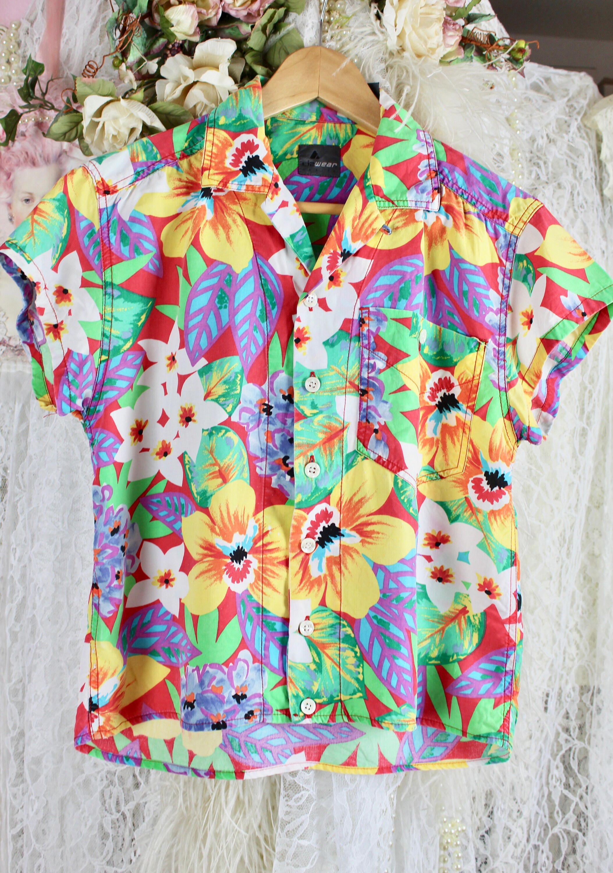 Vintage 90s Lizwear Collared Floral Shirt, Short Sleeves, One Front Pocket, Colorful Floral Shirts, 100% Rayon, Size Small/medium - Etsy Vintage 90s Lizwear Collared Floral Shirt, Short Sleeves, One Front Pocket, Colorful Floral Shirts, 100% Rayon, Size Small/medium - Etsy