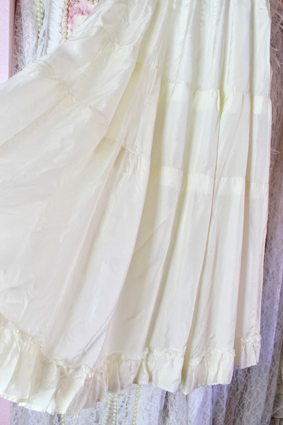 Vintage Beautiful Cream Ruffle Long Petticoat, An… - image 3