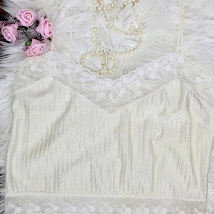 Vintage 60s 70s Romantic Flair Cream Lace Camisole, Lingerie Tops, Lacey Cami, Union Made Stamp, Made in the USA, Size Medium Large