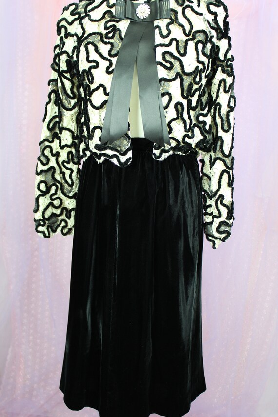 Vintage 70s 80s Black Velvet Long Skirt, Union La… - image 6