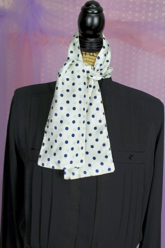 Vintage 70s Blue/White Polka Dot NeckTie, Cute Nec