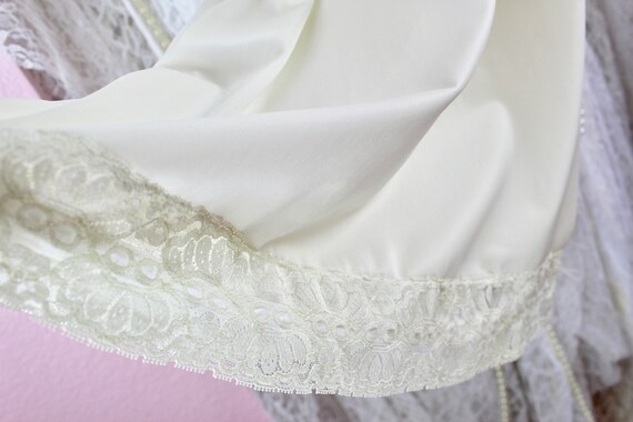 Vintage 50s Gaymode Cream Lace Lingerie Slip, Lac… - image 4