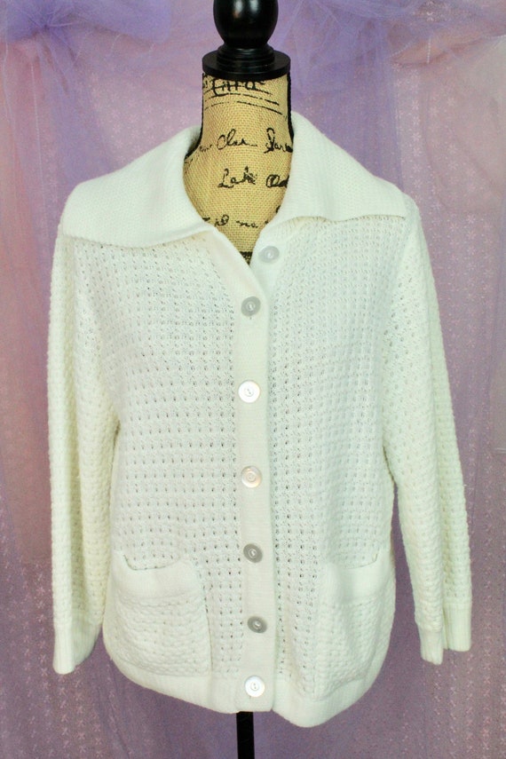 Vintage 60s Creamy Knit Cardigan Sweater, Crochet… - image 1