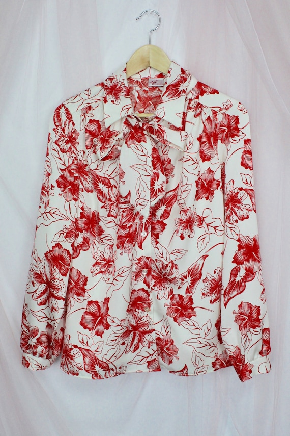 Vintage 70's Silky Red Floral Button up Blouse - image 4