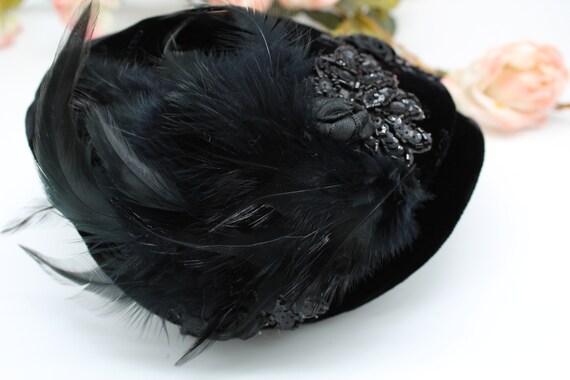 Vintage 50s 60s Fancy Black Velvet Hat, Fascinato… - image 6