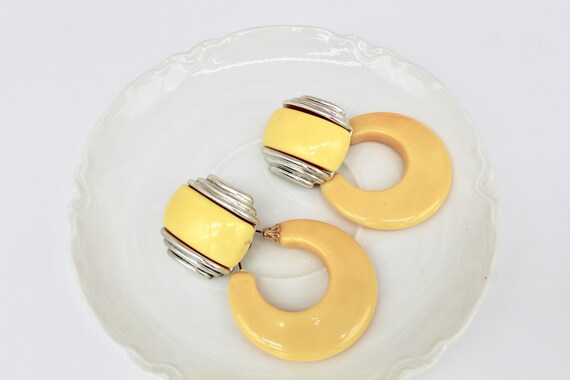 Vintage 80s Chunky Yellow Clip On Earrings, Yello… - image 3