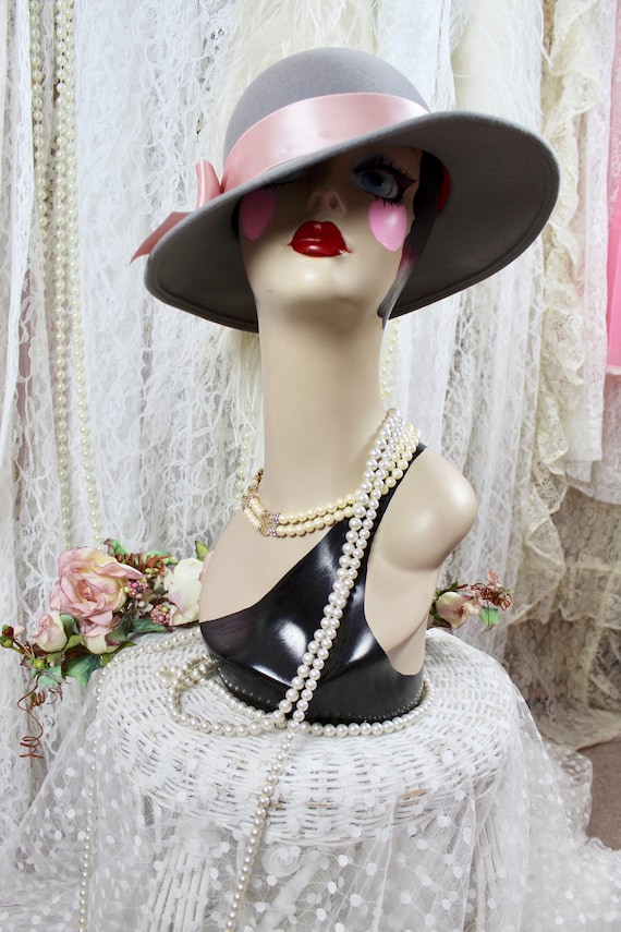Elegant Pink Wool Women\'s Hat with Rhinestone Beaded Detail A Fashionable Woolen Top Hat Decorated With Rhinestones And  main image 2