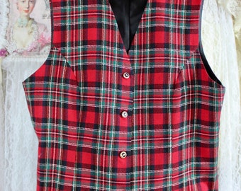 Vintage 80s 90s Red/Black Plaid Vest, Preppy Plaid Vest, Autumn/Winter Vest, Poly/Wool, Size Large/XL Vintage 80s 90s Red/Black Plaid Vest, Preppy Plaid Vest, Autumn/Winter Vest, Poly/Wool, Size Large/XL
