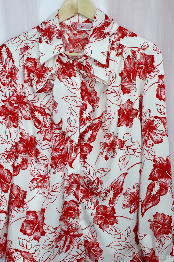 Vintage 70's Silky Red Floral Button up Blouse - image 5