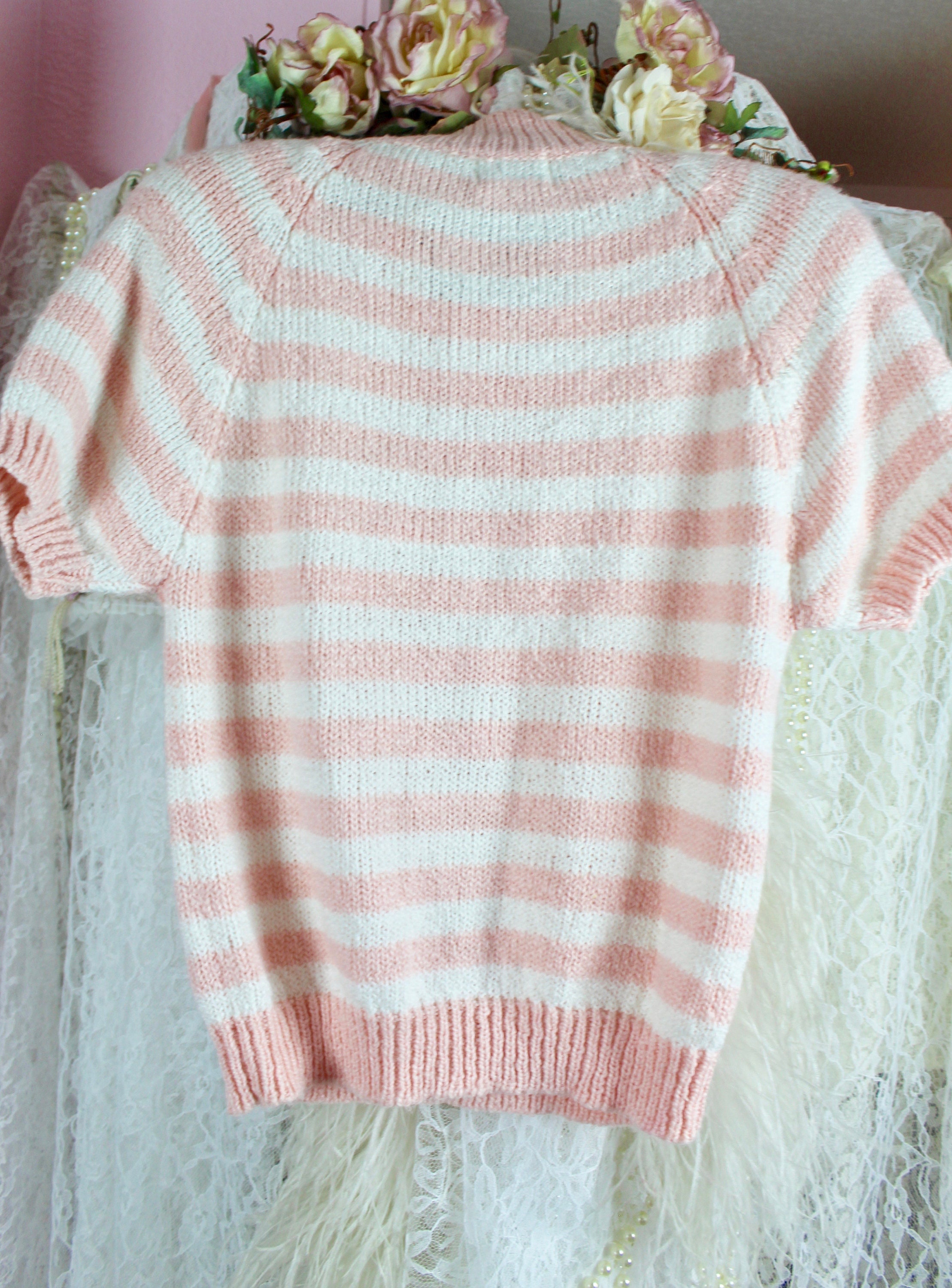 Vintage 90s DB Sport Pale Peach/white Pullover Knit Striped