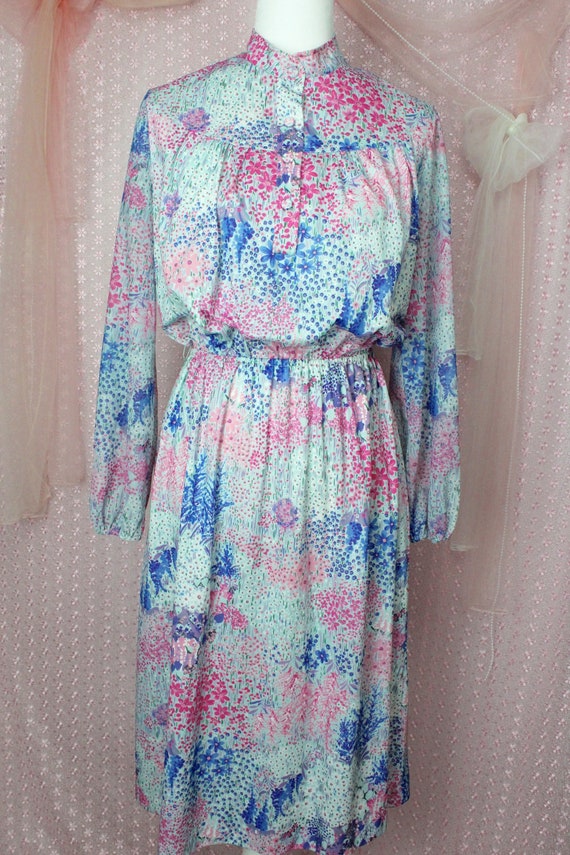 Vintage 70s Colorful Floral ShirtDress, VTG Color… - image 4