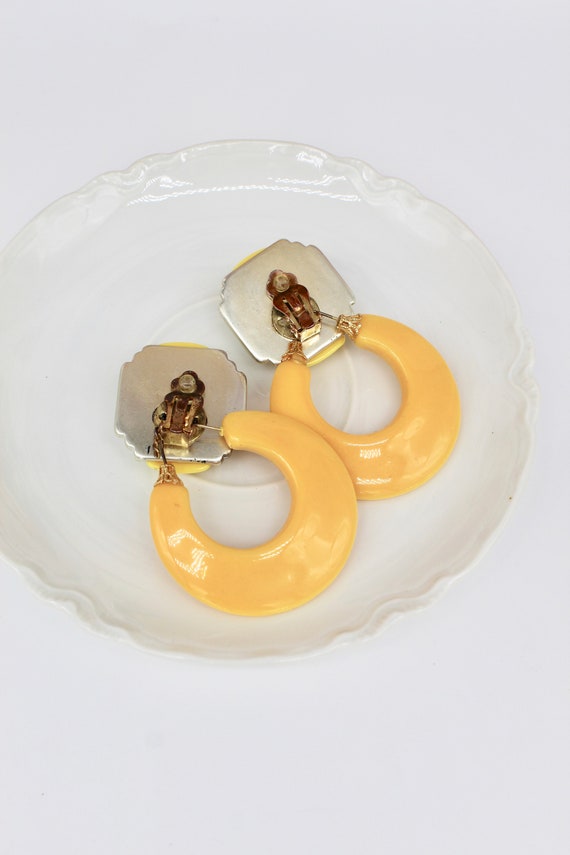 Vintage 80s Chunky Yellow Clip On Earrings, Yello… - image 5