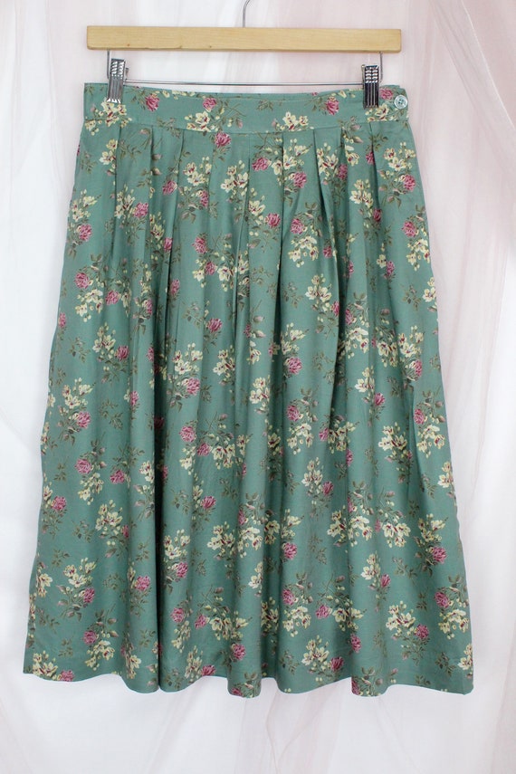 Vintage Petites J.G. Hook Floral Pleated Skirt - image 2