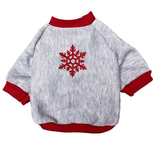 Maglione per cani in pile a maniche lunghe con fiocco di neve, maglione per cani personalizzato, vestiti caldi per cani, vestiti per cani personalizzati, maglione per cani da vacanza ricamato