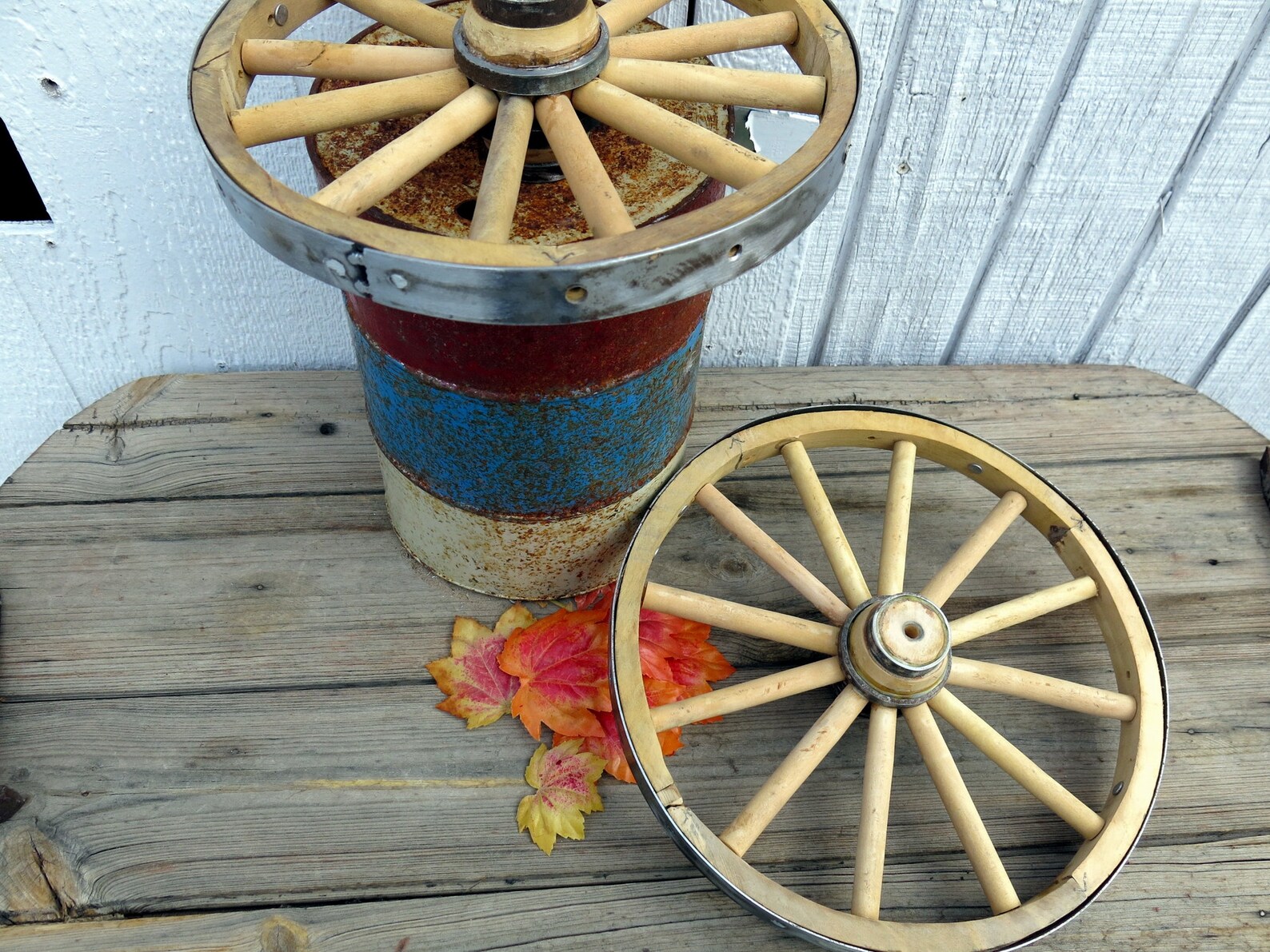 10 Wooden Wagon Wheels miniature made with steel trim Etsy