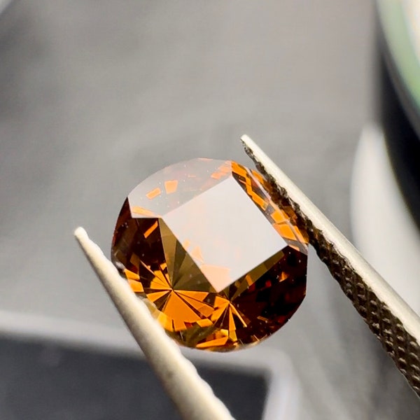 Garnet colorchange 1.84ct