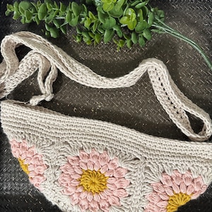 Granny Square Crossbody Bag - Crochet Cross Body Bag - Granny Square Bag - Crochet Bag - Sunflower Crossbody Bag - Fanny Bag - Shoulder Bag