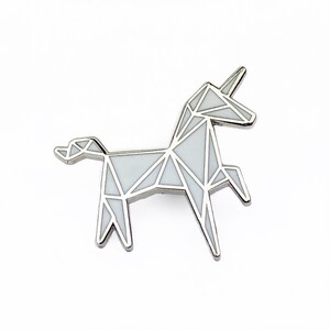 Unicorn Enamel Pin / Unicorn Enamel Lapel Pin / Cute Enamel Pin / Enamel Lapel Pin / Animal Pin / Unicorn Pin / Glittery Pin White / Silver