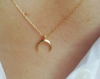 Crescent Moon Necklace, Rose Gold Fill Necklace, Moon Necklace, Dainty Necklace,Minimalist Jewellery, Talisman Jewell, Bridesmaid Gift