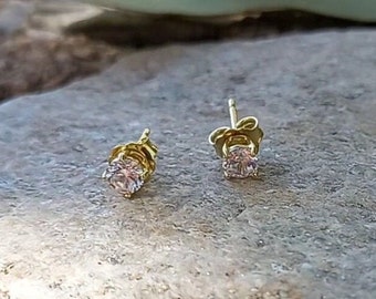 Solid Gold CZ Stud Earrings, Cubic Zirconia Earrings, 14k Gold Simulated Diamond Earrings, Crown Studs, Gold Diamond Studs