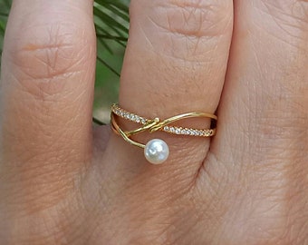 Pearl Crossover CZ Ring