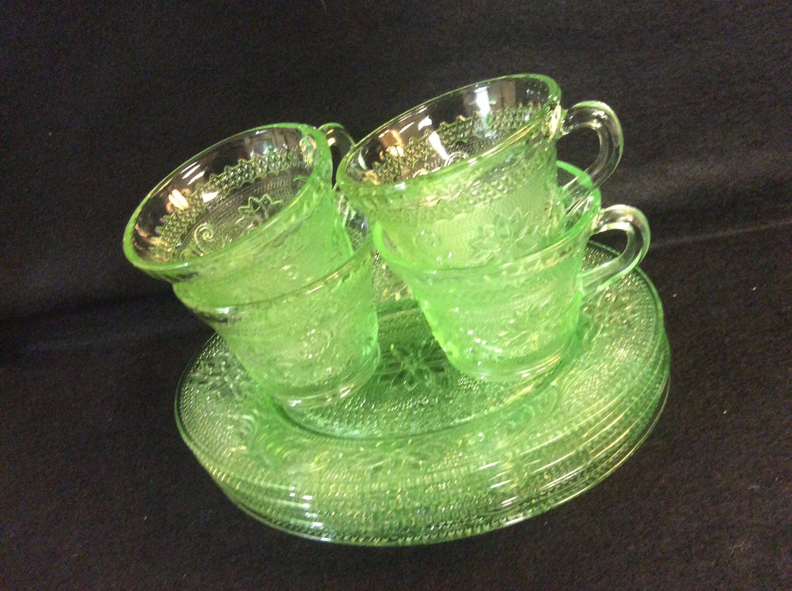 Vintage Indiana Glass Tiara Sandwich Glass Chantilly Green 4 Etsy