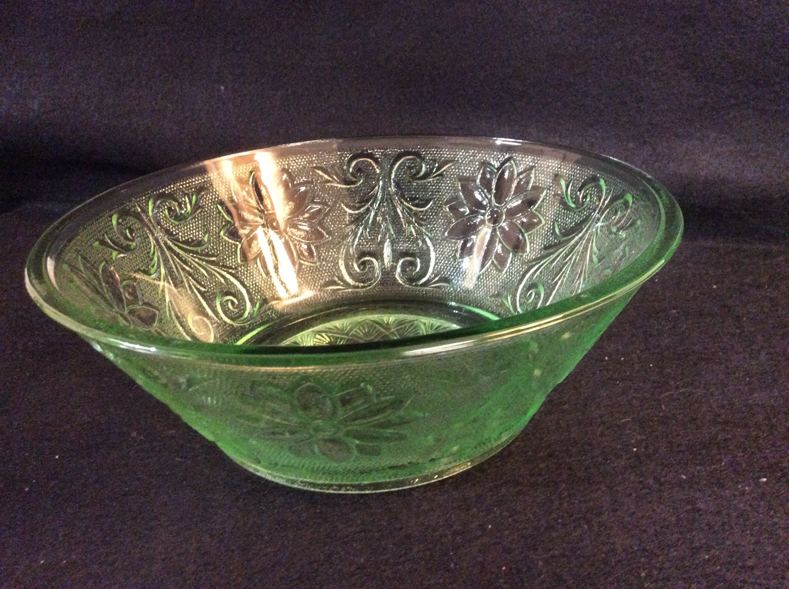 Vintage Indiana Glass Tiara Sandwich Glass Chantilly Green Etsy