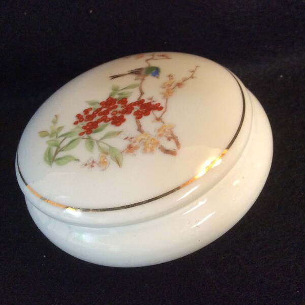 Vintage Footed Trinket Dish with Lid, Bird Motif E2547