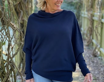 Maglione asimmetrico in morbida maglia - Blu navy - Abbigliamento LavenderLime