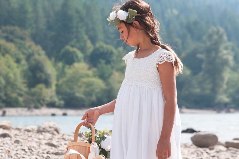 Lace flower girl dress Boho flower girl dress Bohemian flower girl dress Evie Dress Vintage lace flower girl dress Communion dress