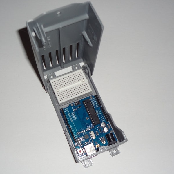 Enclosure w/ pivoting cover compatible with Arduino Uno, pre-installed breadboard and hardware.(PCB not included!)-multiple colors available