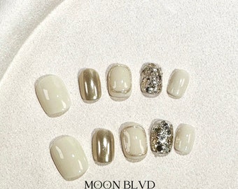 Coffee Date | 624 Short Squoval | MoonBlvd Nails | Luxury Press-on Nails | 3D Nail Art